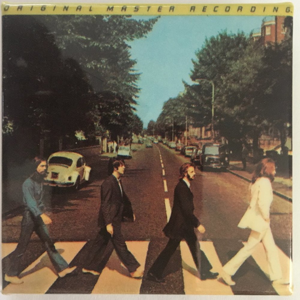 Beatles ABBEY ROAD Album Cover Lapel Pin Badge - NEW